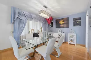 9728 S Tripp Ave, Oak Lawn, IL 60453 - Photo 21