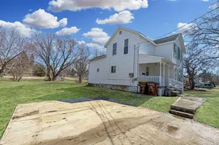 1415 S Walnut Ave, Freeport, IL 61032 - Photo 25