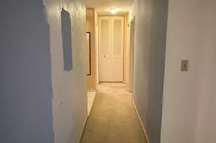 1475 Rebecca Dr, Hoffman Estates, IL 60169 - Photo 9