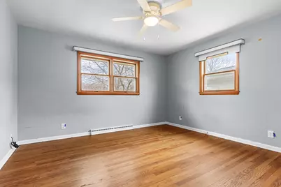 425 Artell Street, Marengo, IL 60152 - Photo 7