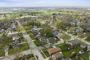 853 Orange St, Elgin, IL 60123 - Photo 27