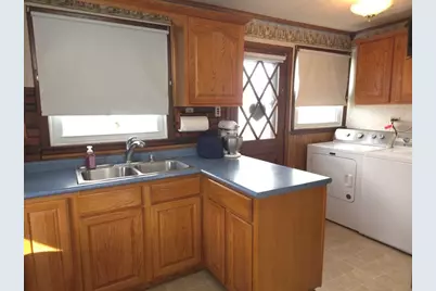 17053 Lorenz Avenue, Lansing, IL 60438 - Photo 3