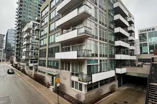 650 W Wayman St, Chicago, IL 60661 - Photo 1