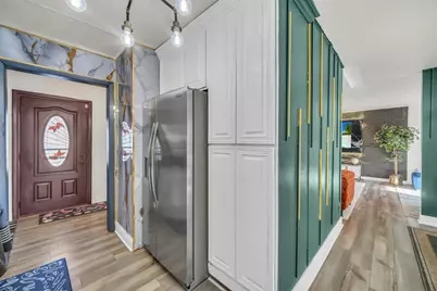 17616 Grandview Drive, Hazel Crest, IL 60429 - Photo 13