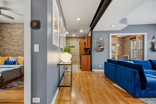 134 Clyde Ave, Evanston, IL 60202 - Photo 17