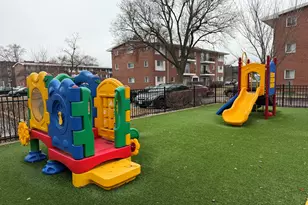 10115 Old Orchard Ct, Skokie, IL 60076 - Photo 15