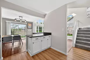 1760 Nature Ct, Schaumburg, IL 60193 - Photo 19