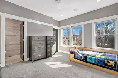 8154 Floral Avenue, Skokie, IL 60077 - Photo 15