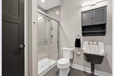 8154 Floral Avenue, Skokie, IL 60077 - Photo 29