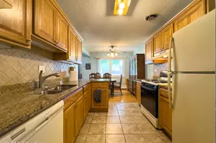 2632 N Windsor Dr, Arlington Heights, IL 60004 - Photo 9
