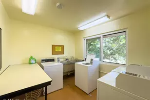 2632 N Windsor Dr, Arlington Heights, IL 60004 - Photo 21