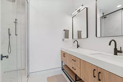 2611 W Haddon Avenue #2, Chicago, IL 60622 - Photo 11