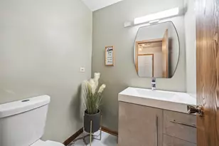 19424 Cypress Dr, Country Club Hills, IL 60478 - Photo 7