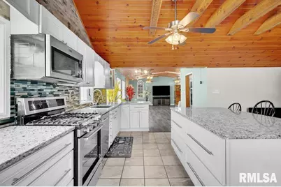 705 13th Street W, Milan, IL 61264 - Photo 7