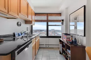 6030 N Sheridan Rd, Chicago, IL 60660 - Photo 9