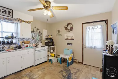 618-620 S Main Street, Grant Park, IL 60940 - Photo 11