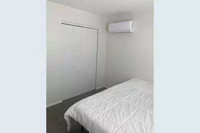 1672 Evergreen Avenue, Hanover Park, IL 60133 - Photo 15