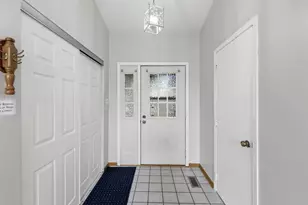 6528 Stair St, Downers Grove, IL 60516 - Photo 5