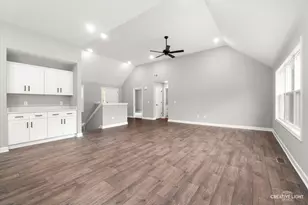909 Bainbridge Ct, Sandwich, IL 60548 - Photo 5