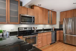 [Address not provided], Chicago, IL 60625 - Photo 11