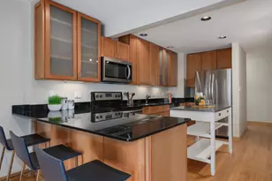 [Address not provided], Chicago, IL 60625 - Photo 7