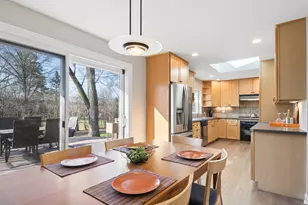 1327 Central Ave, Deerfield, IL 60015 - Photo 7