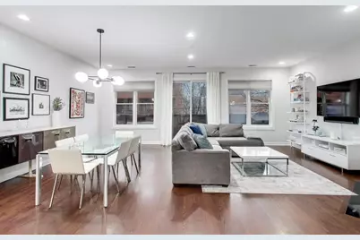 1350 W Belmont Avenue #B, Chicago, IL 60657 - Photo 3