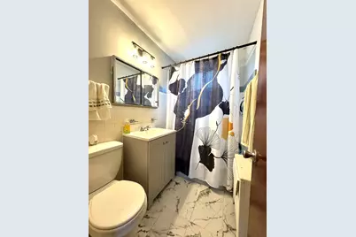 6141 N Seeley Avenue #1D, Chicago, IL 60659 - Photo 9