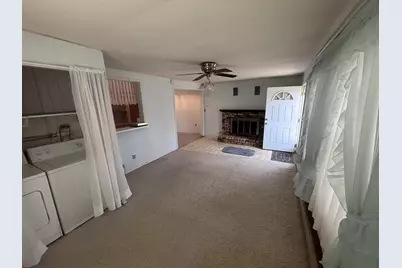 906 40th Street Court, Moline, IL 61265 - Photo 13