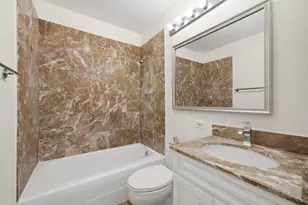 3150 N Lake Shore Dr, Chicago, IL 60657 - Photo 19