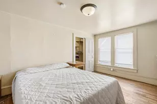 7 S Cagwin Ave, Joliet, IL 60436 - Photo 9