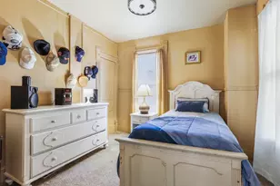 7 S Cagwin Ave, Joliet, IL 60436 - Photo 5