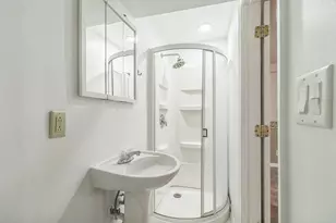 [Address not provided], Lindenhurst, IL 60046 - Photo 15