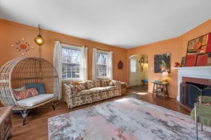 507 S Hi Lusi Ave, Mount Prospect, IL 60056 - Photo 7