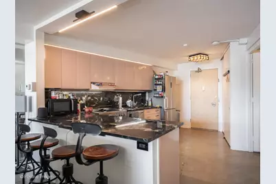 300 N State Street #3308, Chicago, IL 60654 - Photo 7