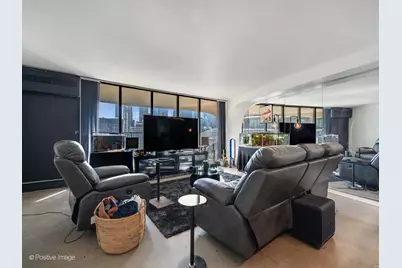 300 N State Street #3308, Chicago, IL 60654 - Photo 11