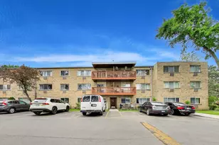 750 Dempster St, Mount Prospect, IL 60056 - Photo 1