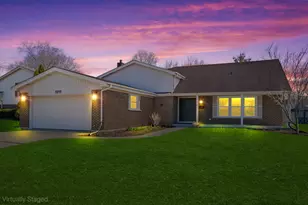 1919 N Pinetree Dr, Arlington Heights, IL 60004 - Photo 25