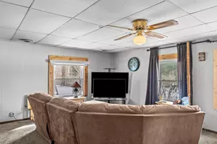 8822 86th Ave, Coal Valley, IL 61240 - Photo 3