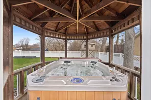 1740 Idlewild Ln, Homewood, IL 60430 - Photo 25