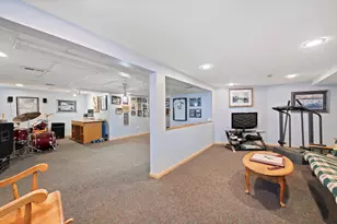 1740 Idlewild Ln, Homewood, IL 60430 - Photo 23