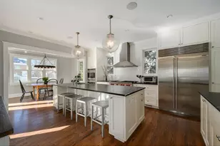 809 Elmwood Ave, Wilmette, IL 60091 - Photo 7