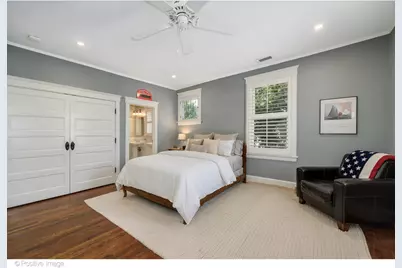 809 Elmwood Avenue, Wilmette, IL 60091 - Photo 27