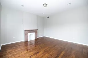 4326 S Calumet Ave, Chicago, IL 60653 - Photo 3