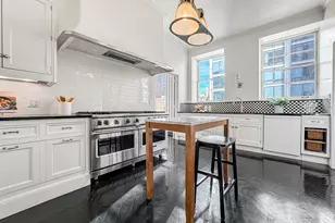 1260 N Astor St, Chicago, IL 60610 - Photo 23