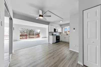 539 N Pleasant Drive #2D, Glenwood, IL 60425 - Photo 5