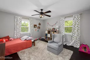 309 White Oak Dr, Naperville, IL 60540 - Photo 15