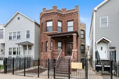 1716 N Campbell Avenue, Chicago, IL 60647 - Photo 1