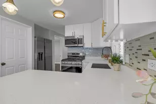 11521 S Justine St, Chicago, IL 60643 - Photo 7