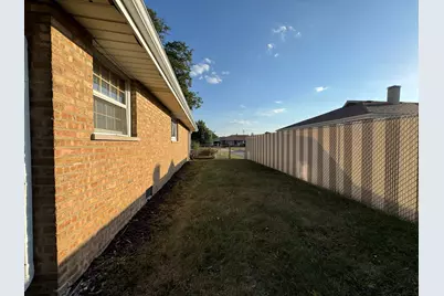 7838 W 73rd Place, Bridgeview, IL 60455 - Photo 23